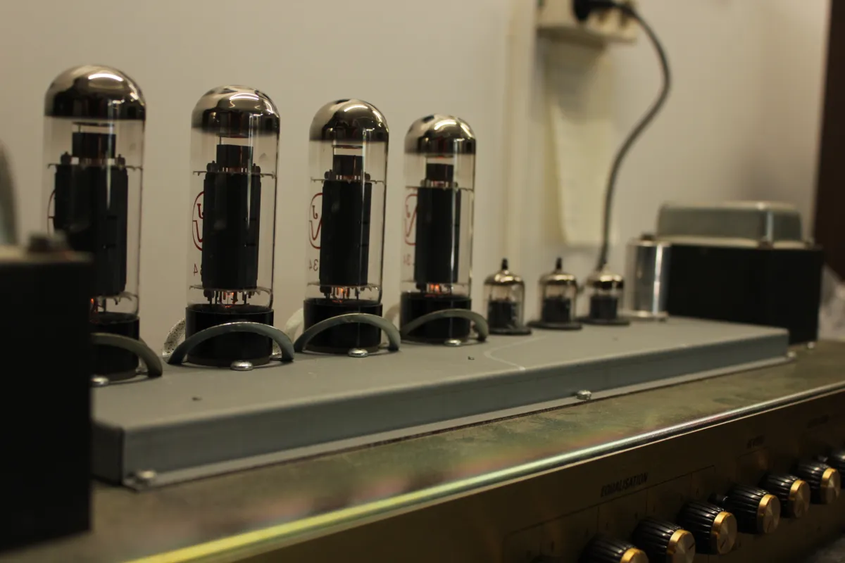 Servicio técnico - Loudness Hi-fi IMG 3010 - Loudness Hi-fi